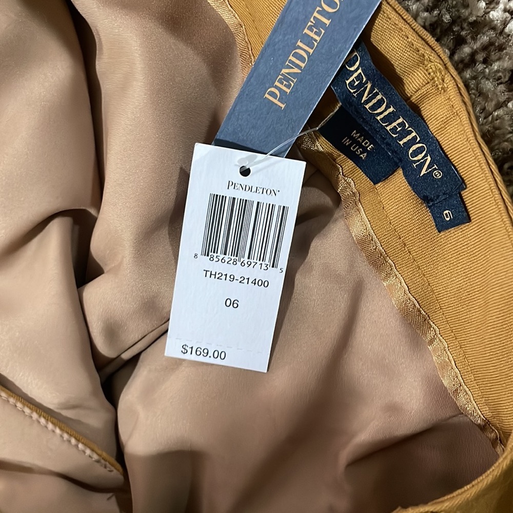 Nwt Pendleton Suit - image 4